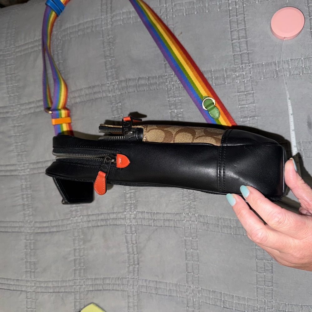 Coach Signature Black and Tan Crossbody Bag - Picture 4 of 13